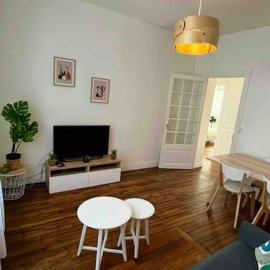 Bel appartement à Villemomble, hotel in Villemomble