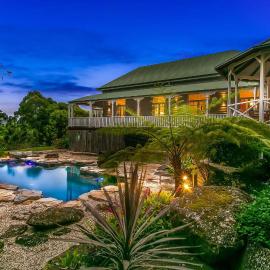 Bangalla - luxury hinterland retreat with pool