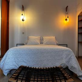 MRTN APARTMENTS Studio & Suites - Aix-les-Bains, hypercentre、エクスレバンのホテル