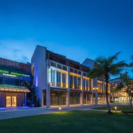 Holiday Inn Express Wenchang by IHG、Wenchangのホテル