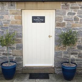 The Pudding Stop - Bakewell - Free Parking