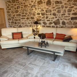 Mas Bô Regard gîte Bruyère, hotel u gradu 'Aiguèze'
