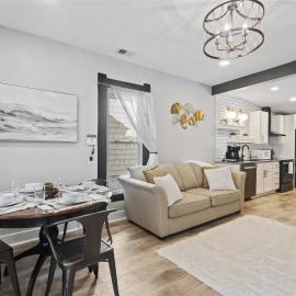Workfriendly home with priv yard, near downtown