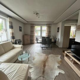 호흐필츤에 위치한 호텔 Ferienwohnung mit Blick auf die Buchensteinwand
