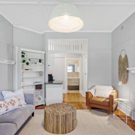 Villa 2 at THE OSLO on Broadway, hotel in Glenelg