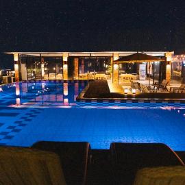 THE KOA Hotel & Spa, hotel sa Angeles