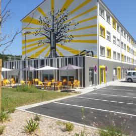 Résidence Hôtelière Le Prado, hotel em Libourne