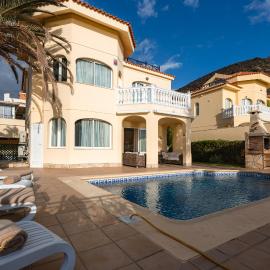 Villa Faya On The First Ocean Line With New Heated Pool