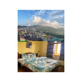 King Thai Hotel and Restaurant, hotel sa Kalimpong