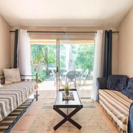 1 Bedroom Cottage, hotell i Midrand