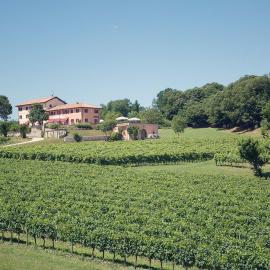Country House Giusti Abazia، فندق في Nervesa della Battaglia