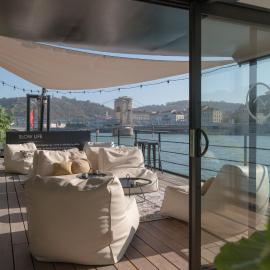LA PENICHE - Bed And Bicycle - Vienne, hotel en Vienne