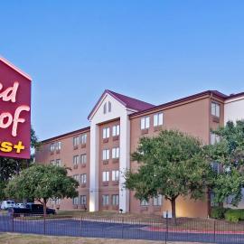 Red Roof Inn PLUS Austin South - Airport, ξενοδοχείο στο Ώστιν