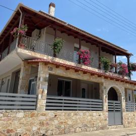 Petrino Apartments, hotel em Cavala