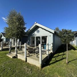 Azure Beach House - Part of the The Bay Filey Holiday Village with pool, gym and direct beach access, pub, restaurant, tennis and meadows walks