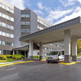 Clarion Hotel & Suites BWI Airport North, hotel in Baltimore
