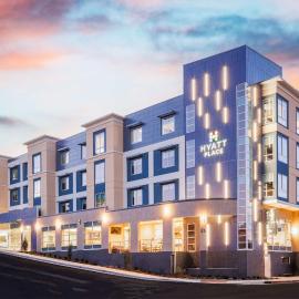Hyatt Place San Carlos, хотел в Сан Карлос