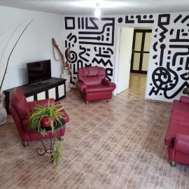 Chez Hedley Résidence : Couple/Business, hotel in Pointe aux Sable