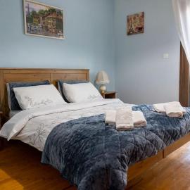 Roula's Cosy Home