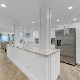 Inlet Reef 607 - Beach Front and Spacious with Free Beach Service