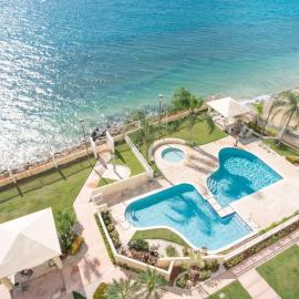 Beacfront Petite Paradise unit at Pelican Reef 103, hotel in Rincon