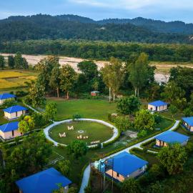 Tusk And Roar Resort Jim Corbett، فندق في رامناجار