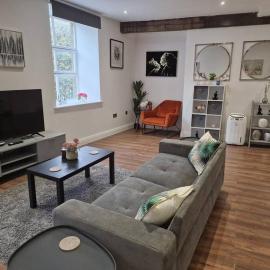 New Duplex Period Delight โรงแรมในเบิร์นลีย์
