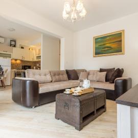 Villa Capitis in the Centre- Luxury Apartment with Swimming Pool