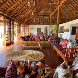 umbila:Barra, hotell i Inhambane