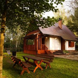 TO TU Chańcza Duży Domek, hotel v destinácii Raków