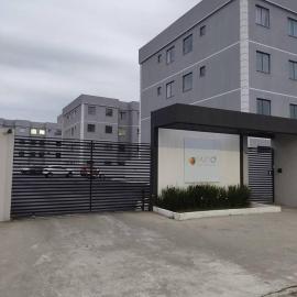 Ap 2 quartos amplos, com Ar condicionado central, Internet, Netflix e Garagem privativa, hotel in Paranaguá