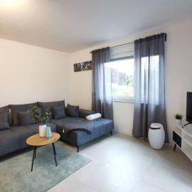 LOOT: Moderne Wohnung / Zentral, hotell sihtkohas Kitzingen