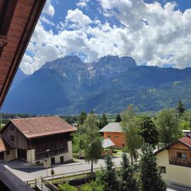 Ferienwohnung Buchacher, hotelli kohteessa Dölsach