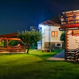 Pensiunea Casa Madalina, hotel a Corbeni
