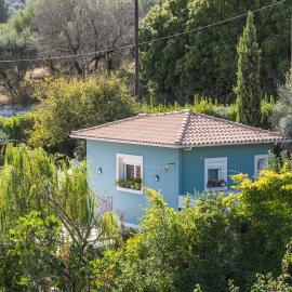 VILLA FELICETTA PICOLA، فندق في Lazaráta