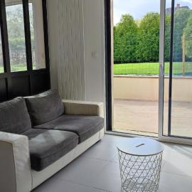 Joli appartement proche forêt et centre-ville, hotel di Cholet