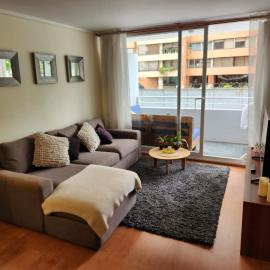 Alto Las Condes - A pasos del Mall - Excelente y cómodo Departamento p/2 personas