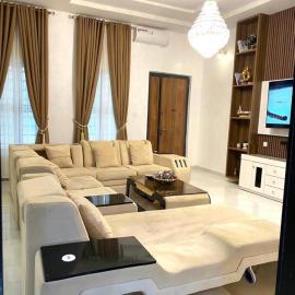 Urban Retreat Luxury Shortlet Apartment Lekki ajah Lagos with pool and gym