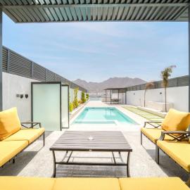 Exclusive Deal! Luxury 4BR Villa on Al Dana Island by Deluxe Holiday Homes