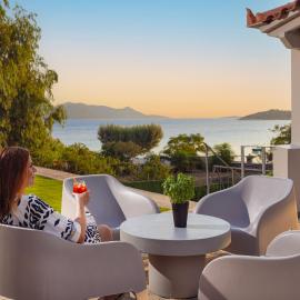 Chariclea Villas Retreat, hotel in Samos