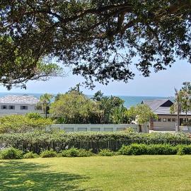 KERYNMERE, Zinkwazi Beach