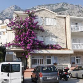 Apartments Lidus, hotel a Makarska