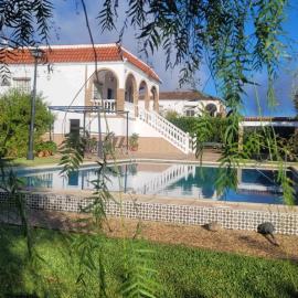 Los Candiles: Cantillana'da bir otel