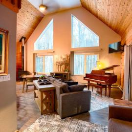 Corporate Cabin Aurora Refuge, hotel i Fairbanks