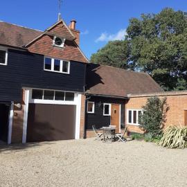 Rural Retreat near Dorking، فندق في دوركينغ