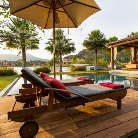 Dasiri Lakefront Villa, hotel in Hua Hin