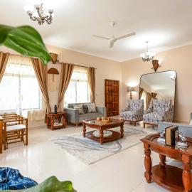 Shivo Guest House โรงแรมในKiembi Samaki