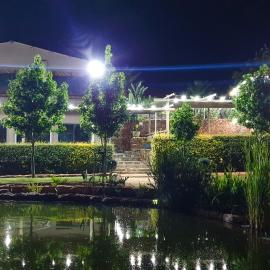 Koi Inn, hotel v mestu Hartbeespoort