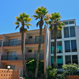 Royal Century Hotel at LAX، فندق في إنجلوود