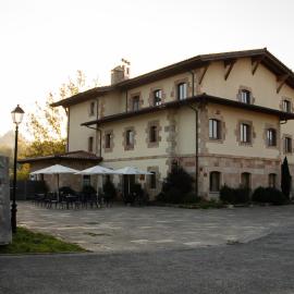 OLATZEA LANDA HOTELA, hotel di Arbizu